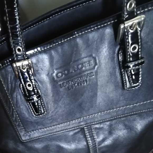 **SOLD**Coach Black Leather Handbag Tote - Picture 2 of 5